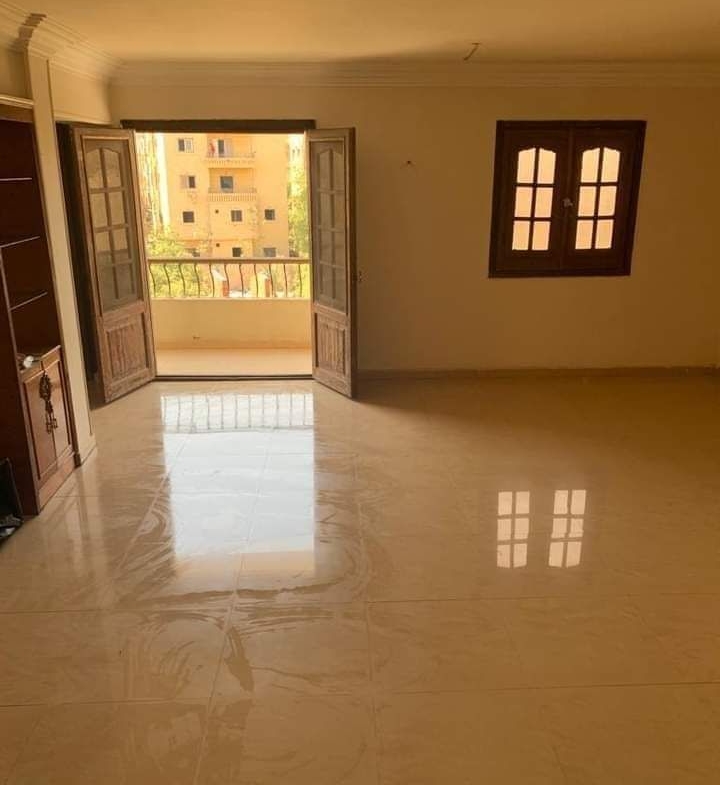 571748921_2336759576756061_7899475807874981465_n