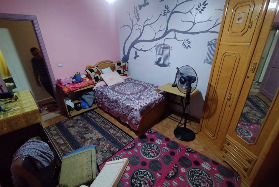 ba661279-9bc1-4b72-a7f1-c165dbecde2e